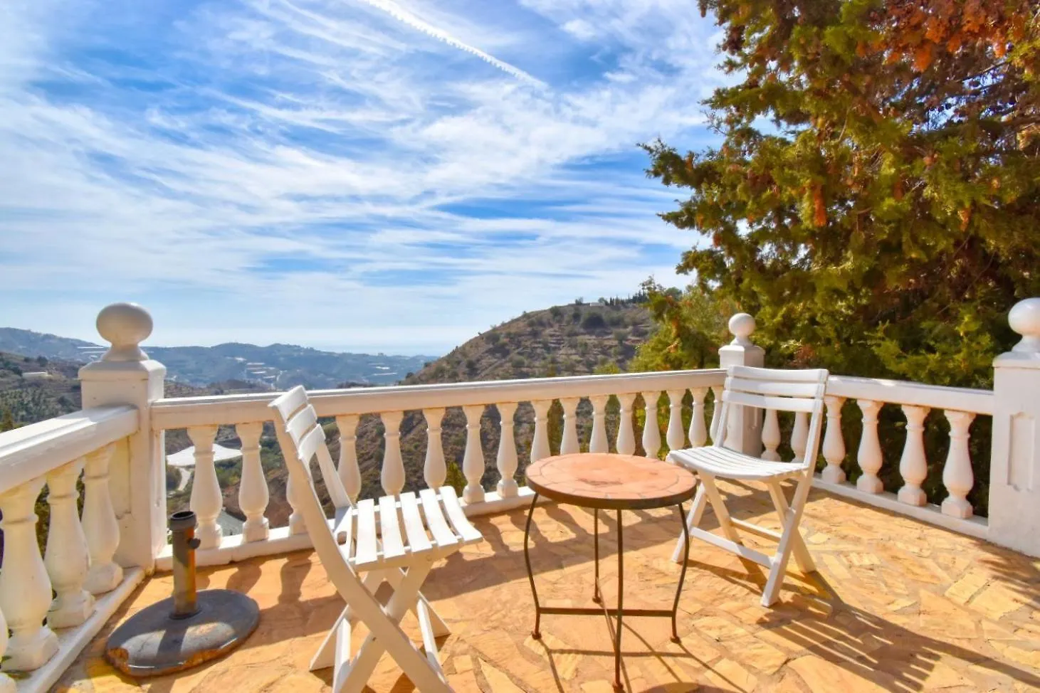 Charming Villa With Big Pool Algarrobo Spain