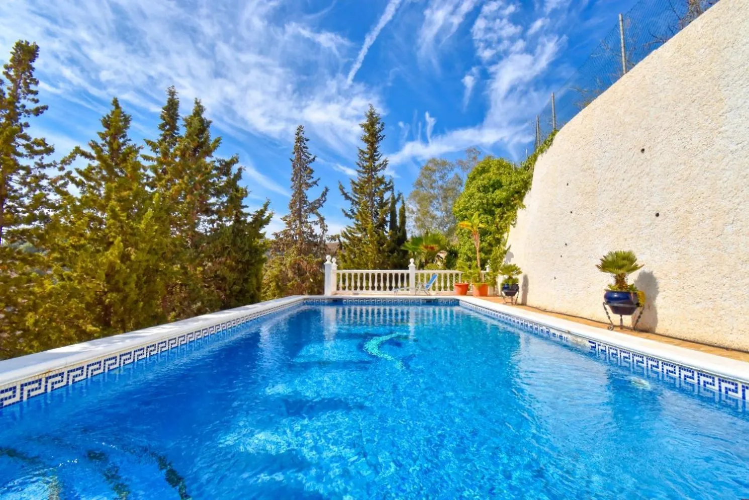 Charming Villa With Big Pool Algarrobo