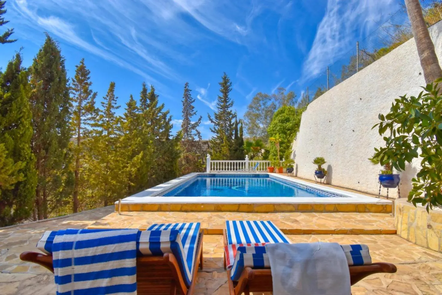 Charming Villa With Big Pool Algarrobo